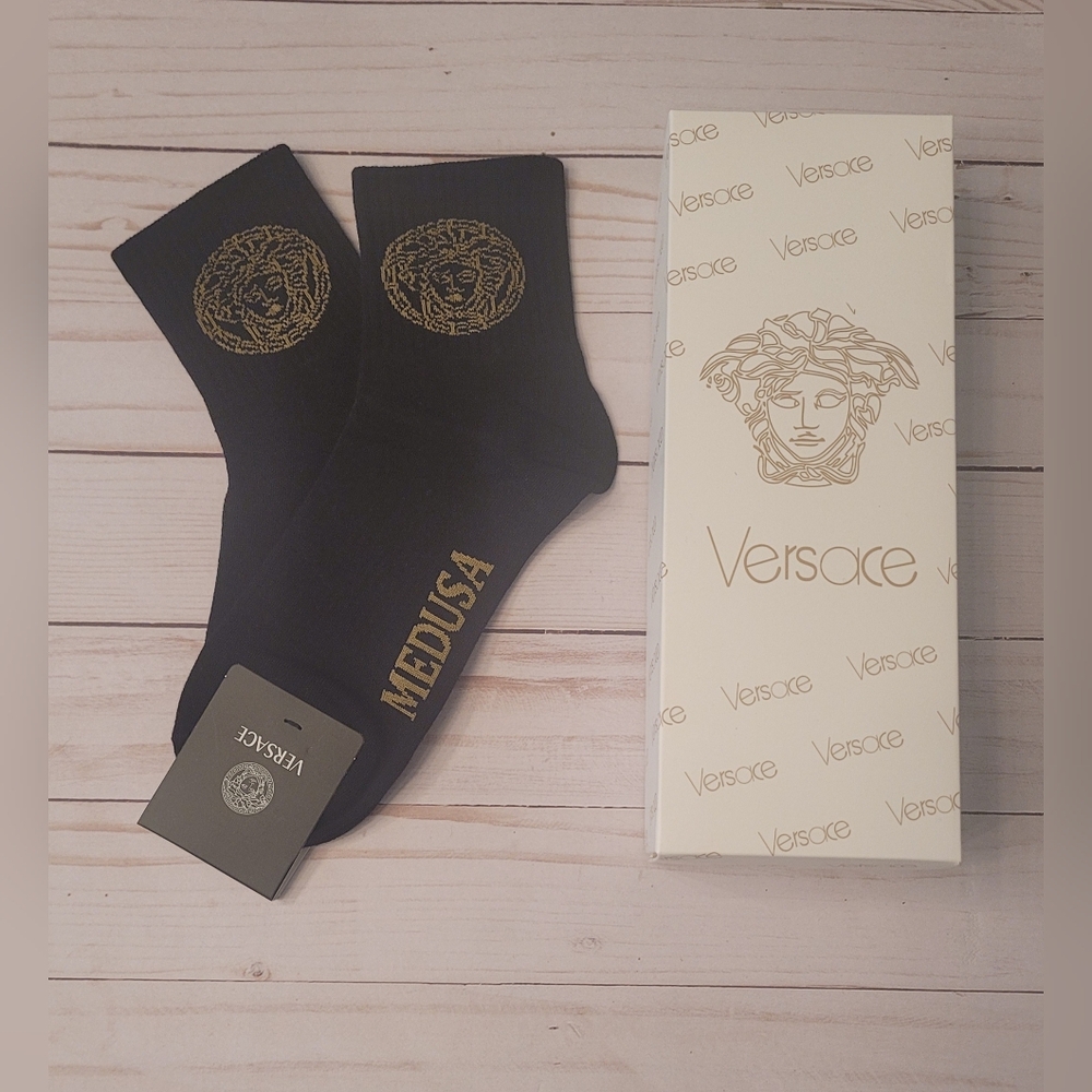 ✨️Sold✨️✨️VERSACE Socks🧦 - Picture 3 of 7